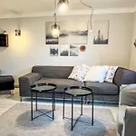 Reetgedecktes Seelchen By Interhome * Neuendorf (Usedom)