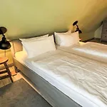 Reetgedecktes Seelchen By Interhome Neuendorf (Usedom)