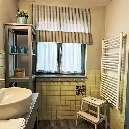 Reetgedecktes Seelchen By Interhome Prázdninový dům Neuendorf (Usedom)