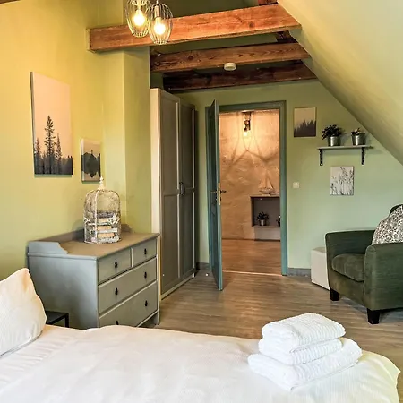 Reetgedecktes Seelchen By Interhome *