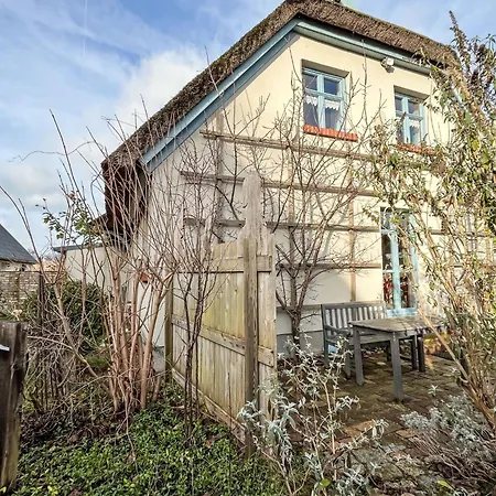 Holiday home Reetgedecktes Seelchen By Interhome